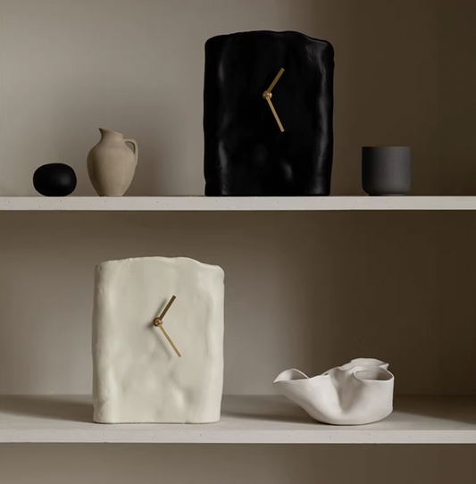 パームロックスタンドクロック